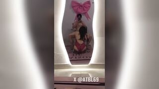 Con vợ ông nào dăm quá thế Ck đi làm, vợ ở trọ doggy bởi a hàng xóm