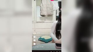 GÁI XINH TẬP TÀNH LIVE KIẾM TIỀN