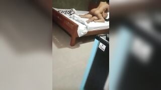 Phòng bên Djt rên rỉ, Qua quay lén cặp đôi nhún cu đjt nhau tê lồn rên rỉ