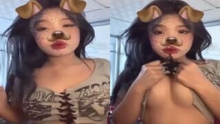 Vú nàng đẹp khoe để anh khao khát