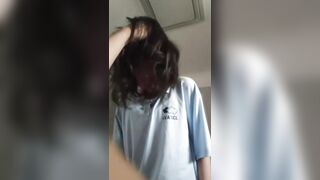 Xin mẹ đi học thêm mà lại vào nhà nghỉ địt nhau thế này
