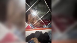 Em nữ sinh non tơ chốn học đi khách sạn cùng bạn trai