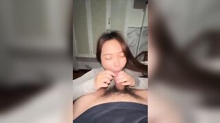 Dụ dỗ em gái họ 2k10 mặt ngây thơ bú cu nuốt tinh vào đời