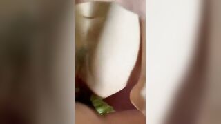 Thằng lồn này lồn múp thì không địt cứ thích chơi lỗ đít cho khít