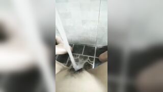 2k9 thủ dâm bằng nước sẵn rửa lồn luông (p2)
