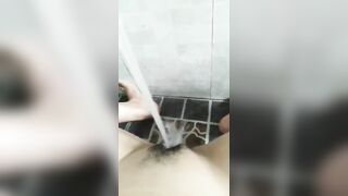 2k9 thủ dâm bằng nước sẵn rửa lồn luông (p2)