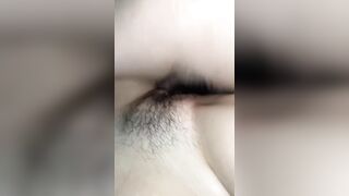 Mò lồn rồi đút cặc vào em họ đang say