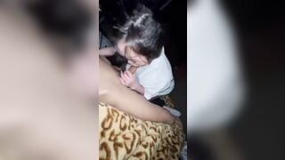 Túm tóc em ghệ k9 cực xinh bú cu dâm đãng địt lồn nhiều nước