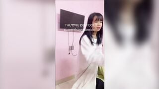 Full clip e Thương đen idol giới trẻ cho e trai xăm trổ cặc to đụ free sướng tê lồn