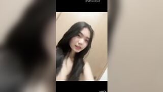 GẠ THÀNH CÔNG EM PHƯƠNG NI 2K10 BANH LỖ ĐÍT VÀ LỖ LỒN CHO XEM