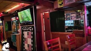 E teen Hàn Quốc dâm đãng bú cu đụ nhau phê lồn với phi đen cặc to trg nvs quán bar