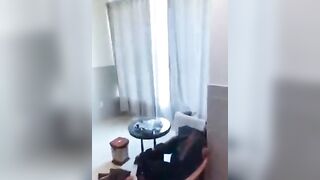 Cu anh bự làm cho em lên đỉnh