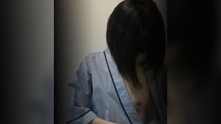 quay lén gái xinh thay đồ trong phòng thử quần áo