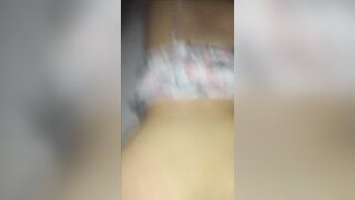Chén em học sinh bướm ngon nhiều nước