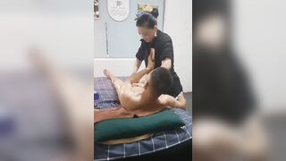 Masage cho anh trai cặc to phục vụ nhiệt tình dâm đãng