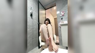 Full 13 phút, Chubby Sinh viên, Vú To Lồn múp Rậm Lông đi tắm cu giả thủ dâm
