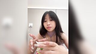 Vãi, Livestream tiktok dạy make, Gái Xinh lộ Núm Vú Hồng áo xuyên thấu