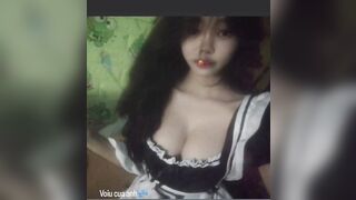 Huyền Trang 2k8 up str thế này thì cả lớp sục cặc mất thôi