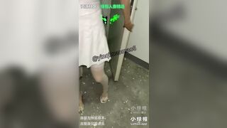 Vợ dâm lén lút show hàng public tại cầu thang bị ng lạ phát hiện nên cho hữu duyên #1