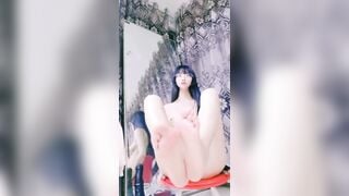 Gái china thủ dâm lồn to 50