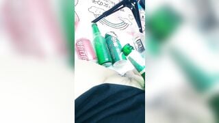 Đút chai vào lồn bạo dâm