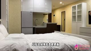 Xích cổ huấn luyện e ghệ xinh dâm làm đĩ bắt e bú cu liếm lỗ đít đụ trần làm e tê lồn