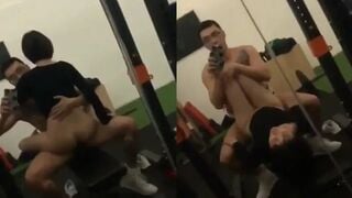 Cho tình nhân đi tập gym thì bị thằng pt nó thịt luôn