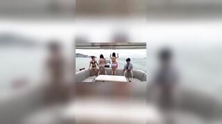Cách những đại gia chơi gái