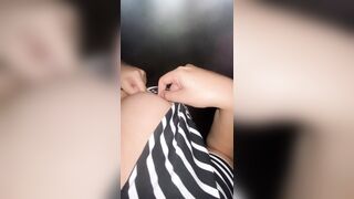 Lần đầu thử cảm giác bóp vú e ghệ sinh viên dâm đãng trg thang máy hồi hộp thật