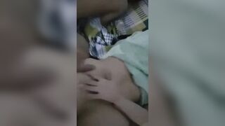 Muốn nghe em rên thì phải đè em ra đụ mới chịu nha