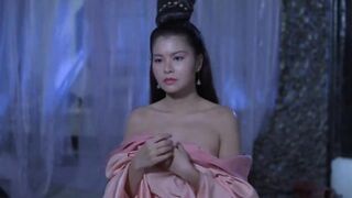 Thiếu gia có mấy em người hầu dâm vú to khủng dâm đãng