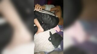 Lần đầu anh họ đút cặc vào lồn em gái 2k9 đụ chỉ muốn ngâm và ngoáy mãi chả muốn rút.