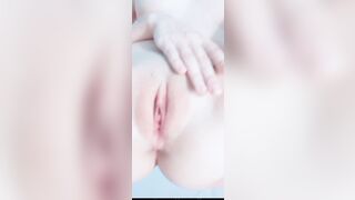 Em học sinh lớp 10 với cái lồn non