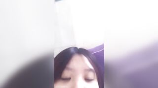 Em học sinh mặt baby vú to lồn múp rụp