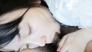 BÀ MẸ KẾ ĐANG BÚ MÀ CŨNG NGỦ ĐƯỢC, TÀI THẬT
