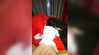 Loạn luân địt con em họ mới lớn đi học về chưa kịp thay đồ sướng vl ra