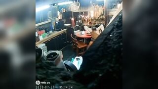 Sư thầy đè bú lồn rồi đụ không bảo nữ su trẻ tại chùa