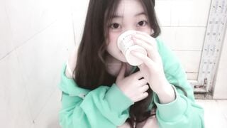 Gái xinh thích làm slave 2