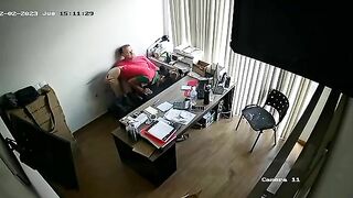 Hack cam văn phòng giám đốc phát hiện giám đốc địt nhau vs e thư kí xinh hằng ngày #2
