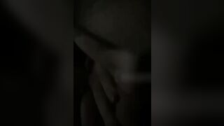 mấy bé mới lớn dễ dụ thật gạ tý là cho hết