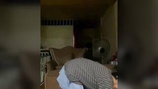 Cô em gái 2k9 anh họ đụ cho phát đi rửa lồn mà còn nứng muốn đòi anh họ đụ 1 phát nữa