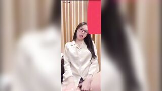 Cô gái thèm muốn chỗ kín anh quan hệ như dưỡng sinh