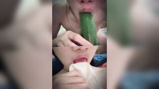 Sở thích tự thỏa mãn bị bạn thân nhìn thấy