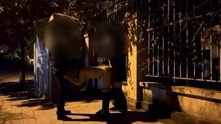 NỬA ĐÊM DẪN VK ĐI PUBLIC VỚI NG LẠ NGAY NGOÀI ĐƯỜNG, QUÁ PHÊ