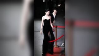 Ai rồi cũng lộ clip thôi. vào tiktok ẻm thấy chuẩn bị thi người mẫu - phần 1