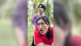 Public xuất ngập bướm chubby múp