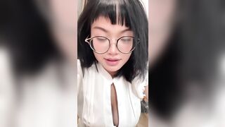 Diệu Linh vú to lồn múp phần 1