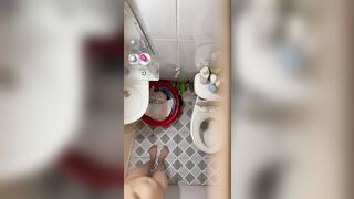 Quay lém chị hàng xóm khu trọ tắm cực phê