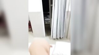 Cùng Em Thư Ký Mới Làm Vào Khách Sạn Để Cho Em Tập Bú Cu Để Đi Tiếp Khách Hàng