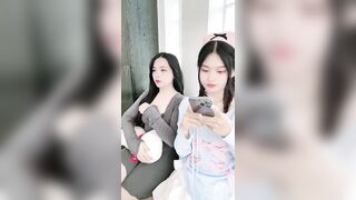 Ngọc Mei lồn múp đầy nước phần 2